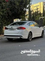  21 فورد فيوجن موديل 2018 فحص ثلاث جيد ... مضروب الراسيه خلفي.. استخدام شخصي... بحاله الوكاله..