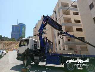  4 شاحنه سكانيا مديل 2003 ضبل حي  رافعه من نوع bm 385.5 مديا 2010