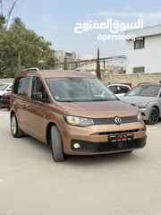  3 فولكس فاجن كادي ترخيص 2022 محرك 2000 ديزل  جير عادي  ركاب 4+1