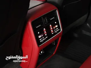  19 Porsche Cayenne 2019