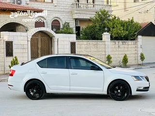  8 سكودا اتومات للبيع