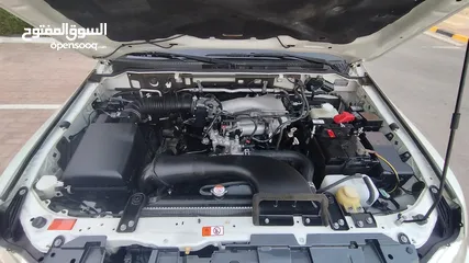  13 Mitsubishi Pajero 2017
