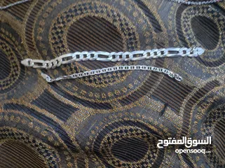  4 بلاكات عدد 2 وسنسال عدد 2 للبيع