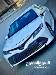  6 Toyota Camry 2019 hybrid for sale
