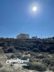  1 ارض للبيع في الكمشه بالقرب من شارع الاردن و مطعم قصر الجبل مميزه جدا