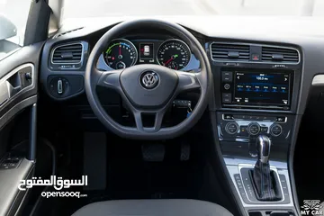  6 2020 Volkswagen e-Golf
