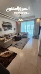  7 شقه سكنية للبيع في مسقط جراند مول مبنى 8 مساحة كبيره ونظيفة مباشر من المالك