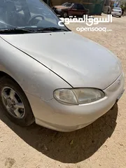  4 هونداي أفانتي
