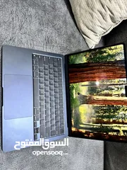  4 Macbook Air with apple m2