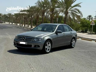  2 Mercedes Benz C-200 / 2011 (Silver)