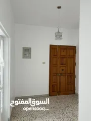  7 شقة للبيع  في غوت الشعال  (( مكتب ليبيا للعقارات  ))