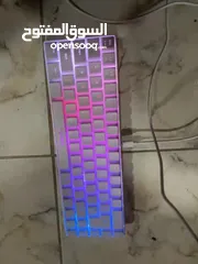  3 كيبورد وماوس قيمنق للبيع