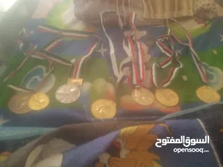  1 مدليات كرت قدم مستعمل و جديد