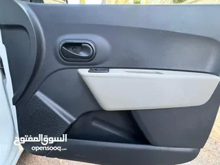  3 ‏رنيو دوكر ورد الوكالة فحص كامل لا يحتاج إلى أي صيانة