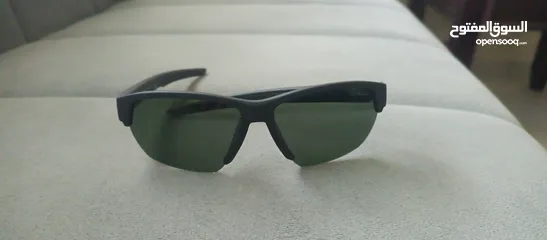  2 نضارة نوع Prada