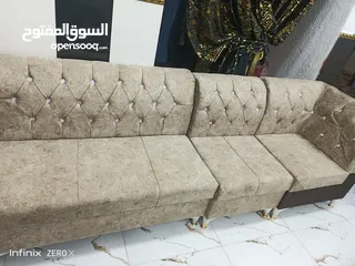  2 نص ديوان 3 قطع مستعمل قليل جدا اخو الجديد التفاصيل بالوصف.