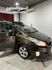  1 كيا كارينز 2016