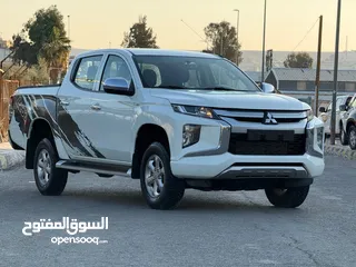  2 Mitsubishi l200 4X4 2020