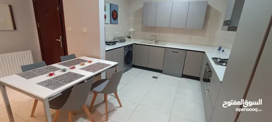  5 شقة مفروشة للإيجار 130م2 ( Property 11734 )-174848040