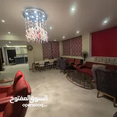  22 فيلا متلاصقة للبيع او للايجار في عبدون - ref : 12161