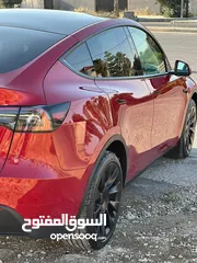  3 تيسلا y 2023