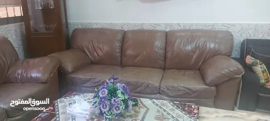  5 طقم كنب جلد طبيعي