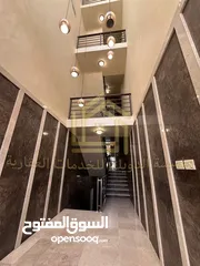  1 شقة فاخرة كأنها لم تسكن أرقى واجمل مناطق عبدون