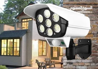  1 كشاف الطاقة الشمسية على شكل كاميرا كفائة عالية جدا في الاضاءة