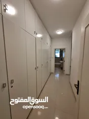  24 شقة غير مفروشة للإيجار  ( Property 43170 )-174836195
