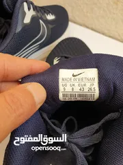  9 بوط نايك جديد لون كحلي