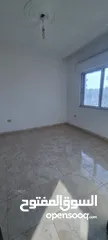  5 شقة مميزة للبيع في عمان ام نوارة ضاحية الفاروق من المالك مباشرة لم تسكن