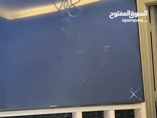  1 شاشه lG مكسوره