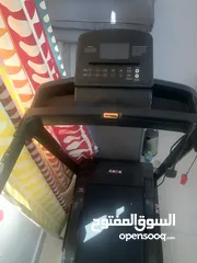  4 Exox treadmill 1.5 HP