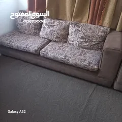  2 كنب كورنر مستعمل مع طاولات