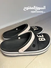  6 شبشب طبي كروكس crocs اصلي