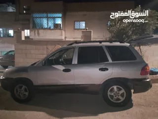  4 هيونداي سنتافي 2001 للبيع