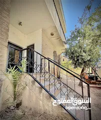  4 عمارة سكنية على ارض نصف دنم 511 متر مربع تتكون من ثلاث طوابق  منطقة هادئة و قريب من شارع المطار