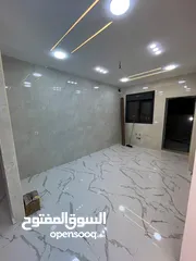  1 شقة للبيع تاسعه أهالي ثاني هندسي 88متر مع ترسات
