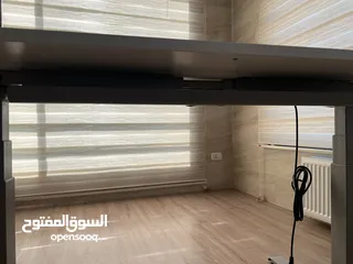  3 مكتب كهربائي متحرك