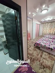  15 شقة مع روف منفصل  للبيع 319م. في ام السماق مقابل مطعم ورد تصلح للسكن او الاستثمار وبسعر مغررري