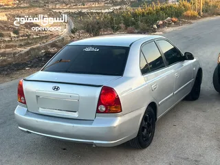  2 هيونداي فيرنا موديل 2005