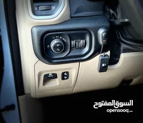  13 DODGE RAM LARAMIE HEMI 5.7 2019  قاطعة : 45000 km فقط