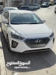  1 هونداي ايونك الاوفر في البلاد