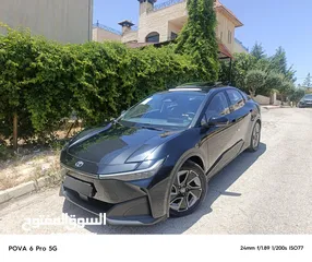  4 تويوتا Bz3موديل 2023زيرو LONG RANGE PRO