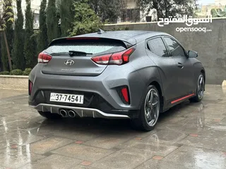  7 Hyundai veloster 2018 1.6 turbo  Sports car