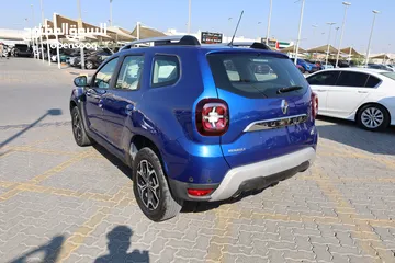  3 RENAULT DUSTER 2021 GCC