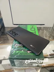  2 infinx hot 50 pro plus استعمال بسيط جدا  للبيع بسعر مميييز
