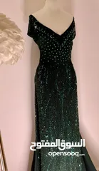 1 فستان اخضر طويل للبيع
