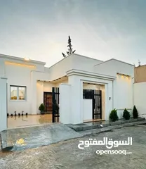  24 منزل ارضي تشطيب حديث بعد الدبلوماسي مول عاليسار ب370 الف
