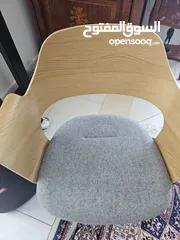  4 Rotating study chair (like new)